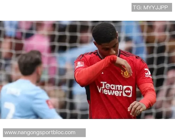 曼晚报道舍什科膝伤恢复缓慢或将缺席未来多场比赛