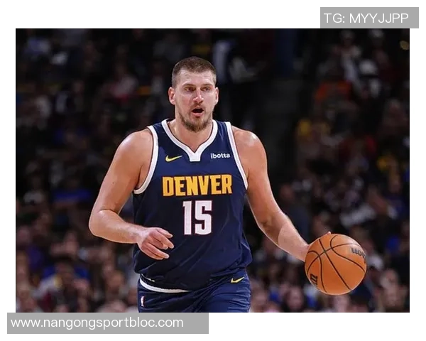 约基奇盛赞杜兰特关键时刻的绝佳表现称其为传奇球员