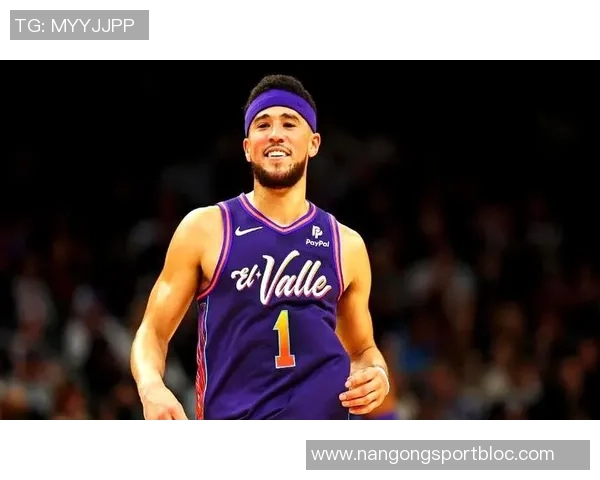 布克呼吁重用杰伦格林认为球队过度雪藏影响发挥