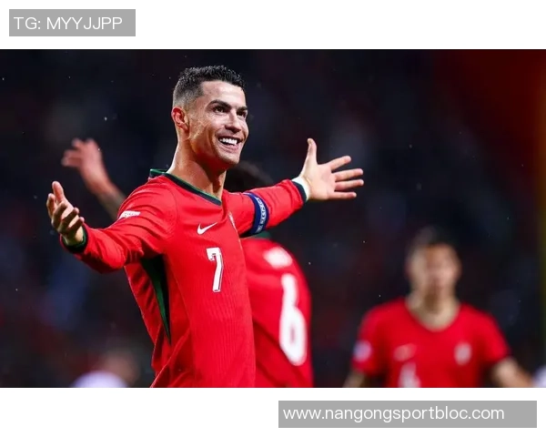 C罗重返葡萄牙体育将书写足球历史的新篇章成为永恒传奇的美丽传说