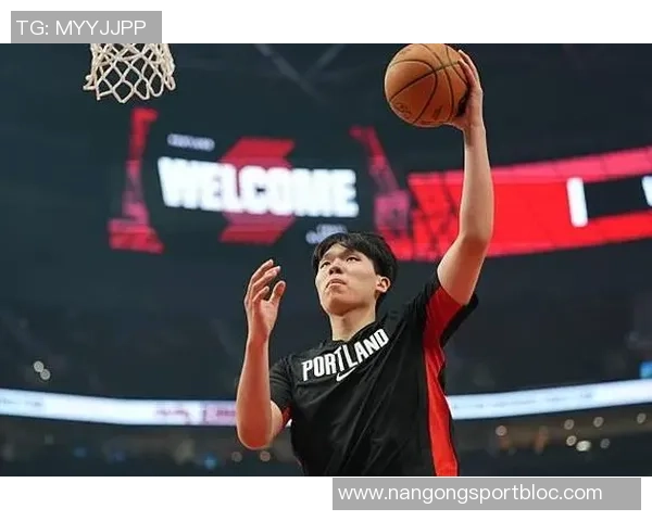 语言障碍不阻挡梦想杨瀚森需加强训练提升三分命中率